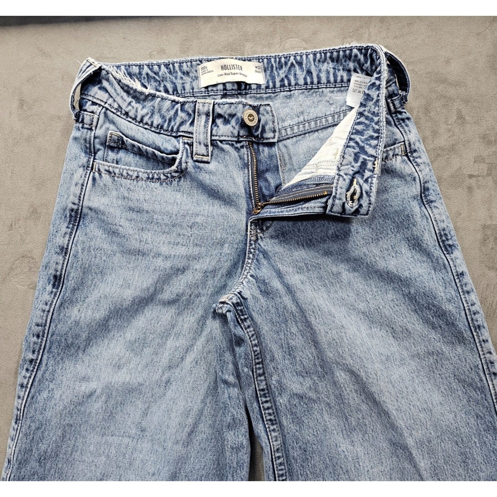 HOLLISTER Low-Rise Super Baggy Light Wash Wide Leg Jeans W23 Short 000s